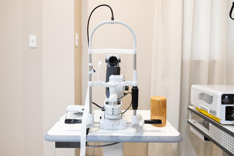 眼科用ヤグレーザ手術装置